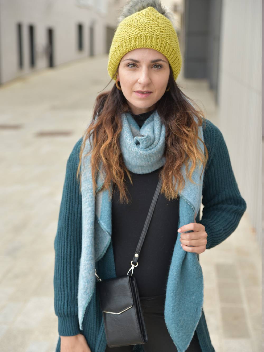 Stylebreaker Asymmetrischer Web Schal 3-Farbig