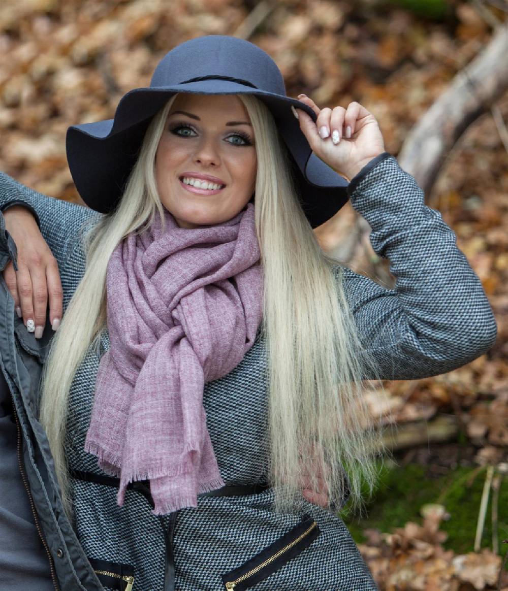 Stylebreaker Schal In Jute Web Optik Mit Fransen