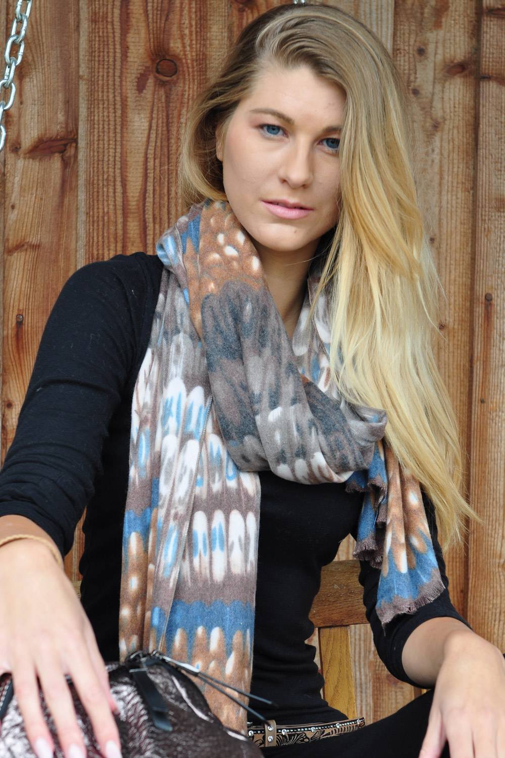 Stylebreaker Schal Mit Schuppen Muster