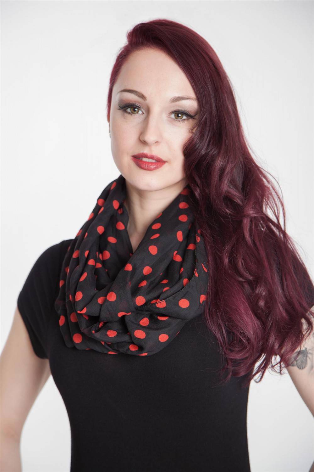 Stylebreaker Seidiger Loop Mit Punkte Muster