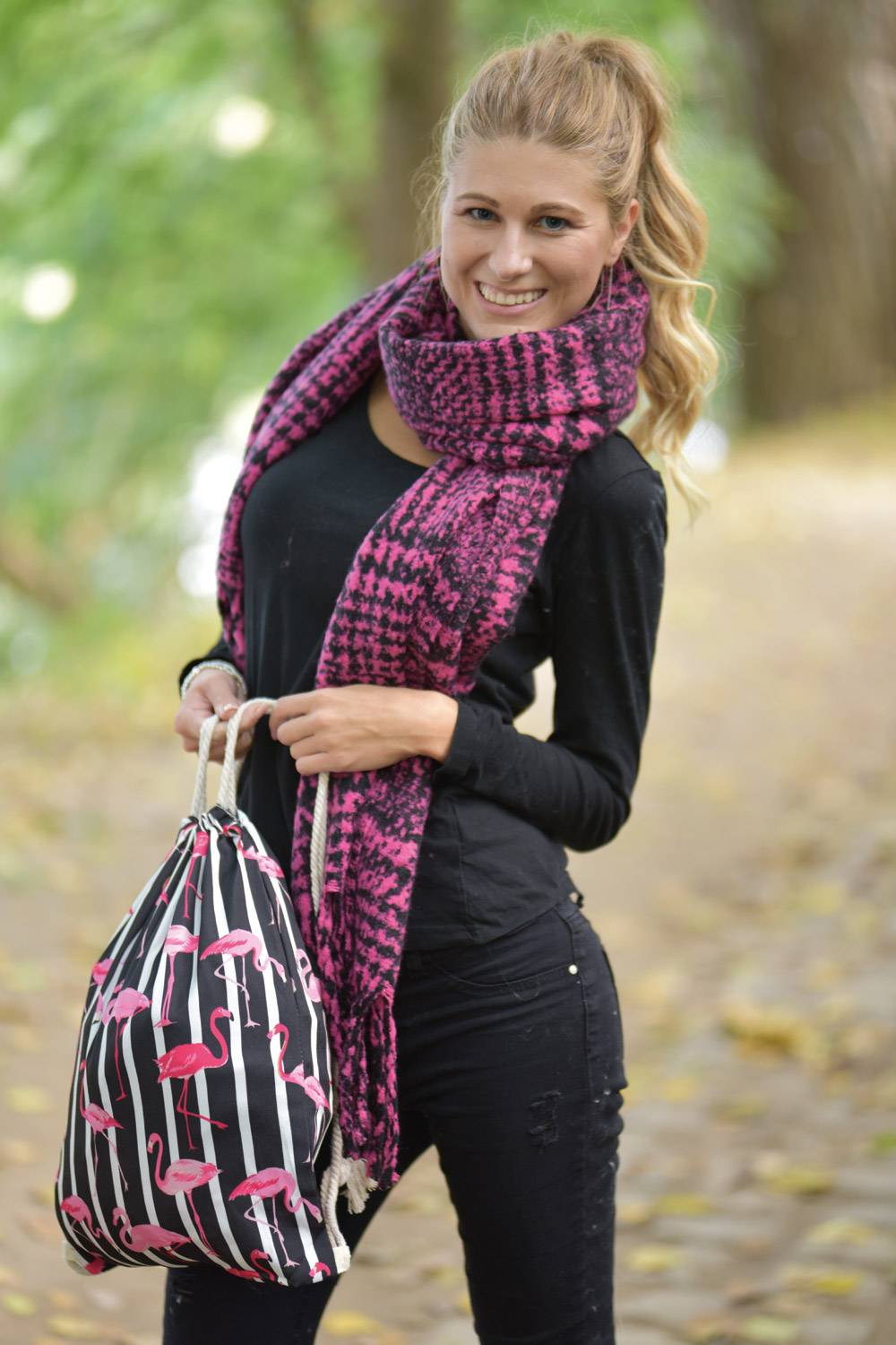 Stylebreaker Weicher Schal Mit Karo Muster Und Langen Fransen