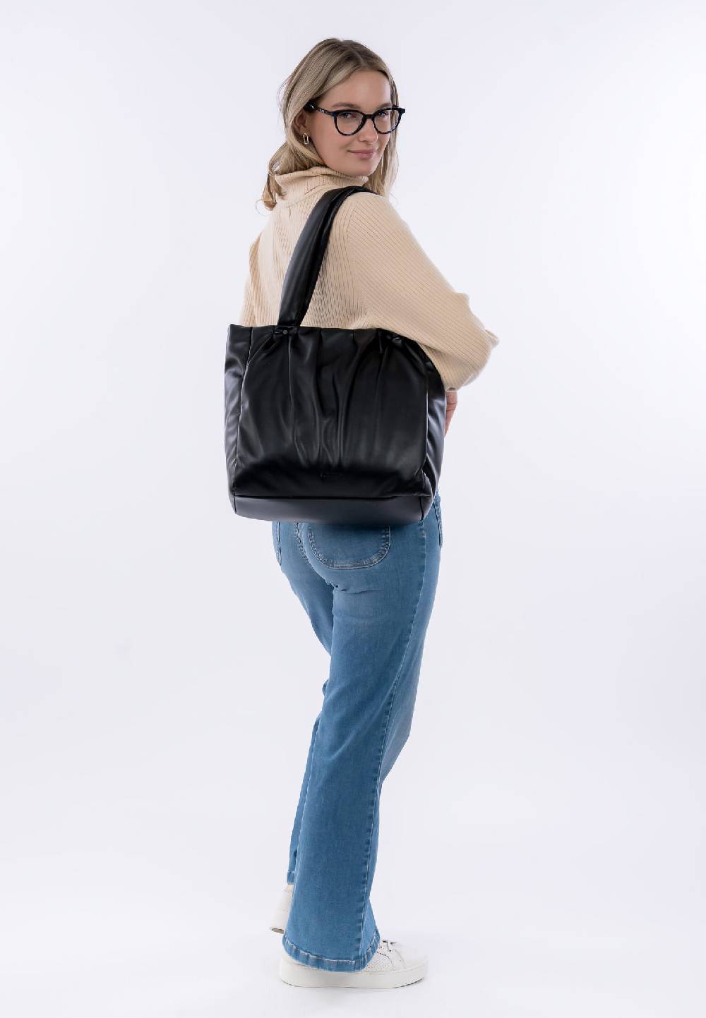 Suri Frey Shopper SFY Amy Mittel