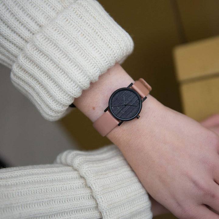 Take A Shot Mila 27 - Schwarzes Eichenholz - Apvelskin Peach 27mm