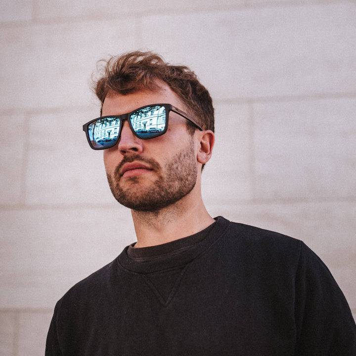 Take A Shot Karlsson Walnussholz I Polarized