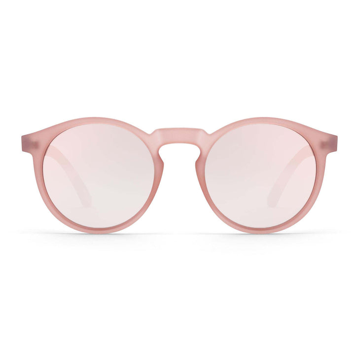 Take A Shot Molly Walnussholz I Polarized