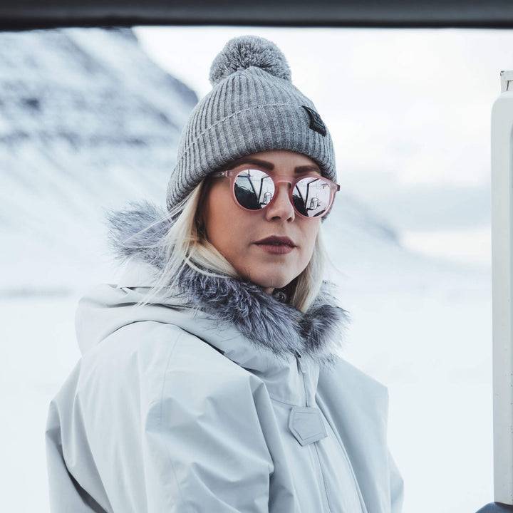 Take A Shot Molly Walnussholz I Polarized