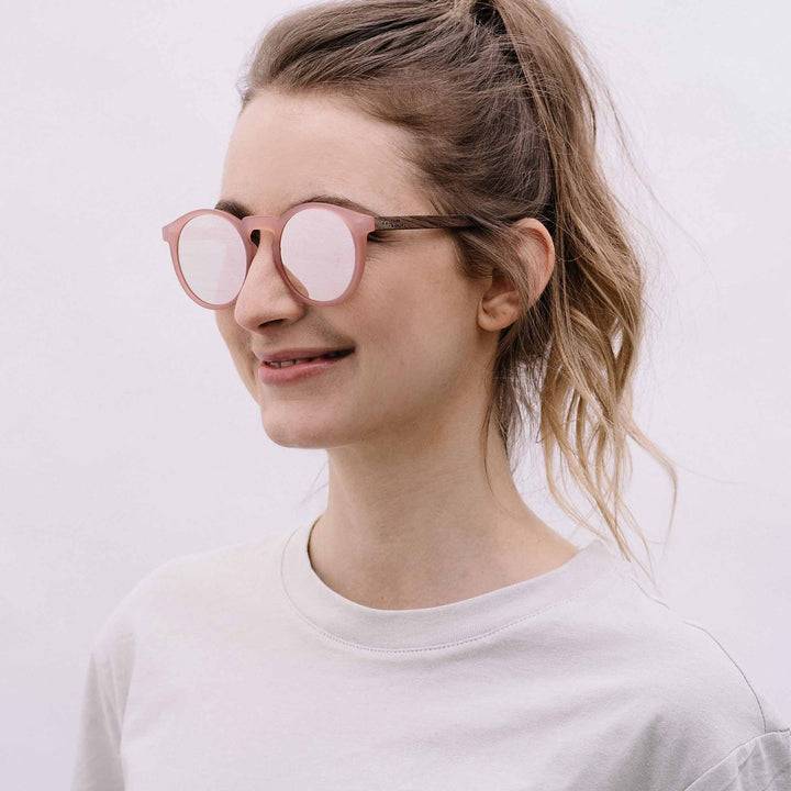 Take A Shot Molly Walnussholz I Polarized