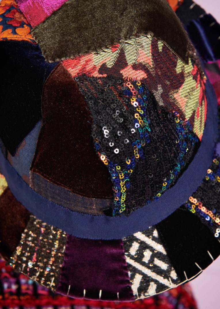 Talbot Runhof Hut Kita1