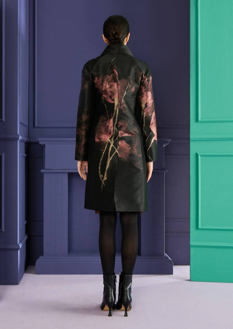 Talbot Runhof Mantel Cubelle8