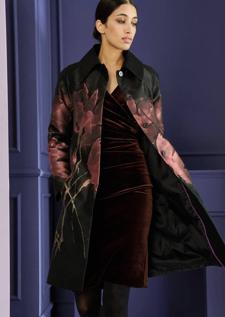 Talbot Runhof Mantel Cubelle8