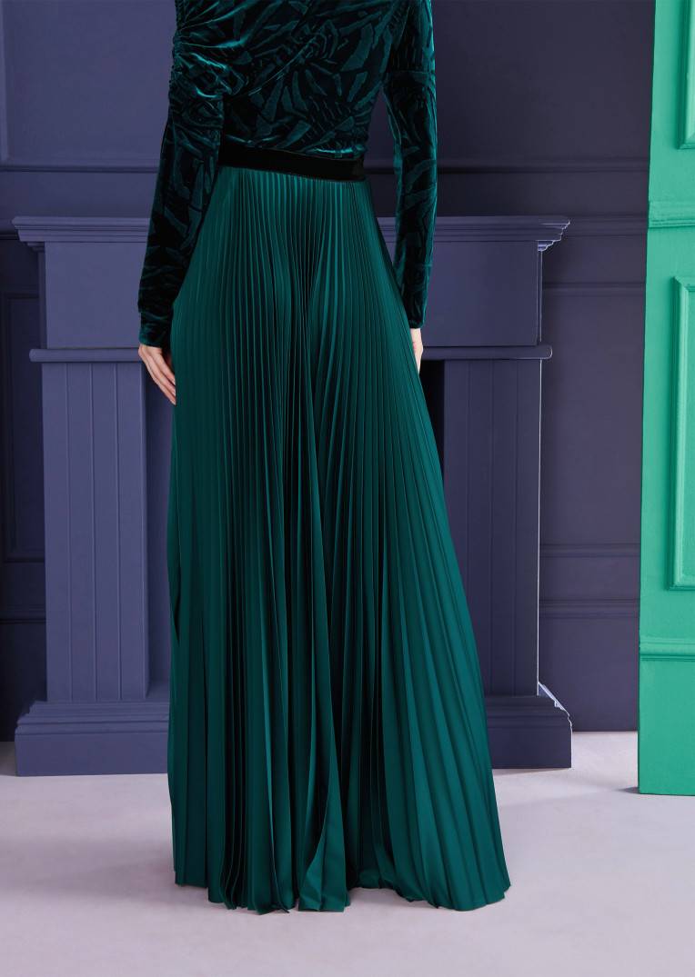 Talbot Runhof Maxirock Melba1