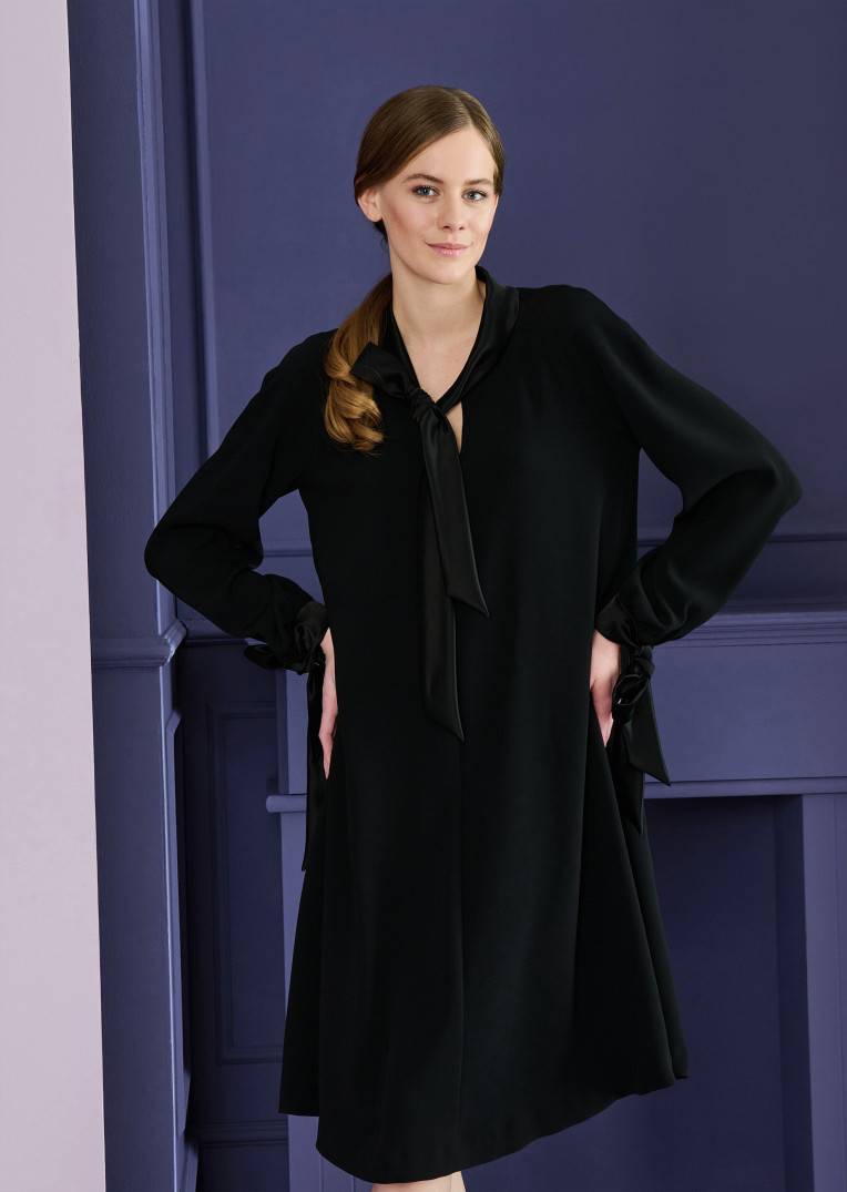 Talbot Runhof Tageskleid Monipiece1