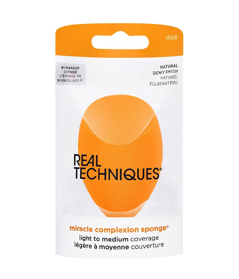 Real Techniques Miracle Complexion Sponge light to medium coverage