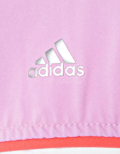 Adidas Golf Jacke In Sportivem Design