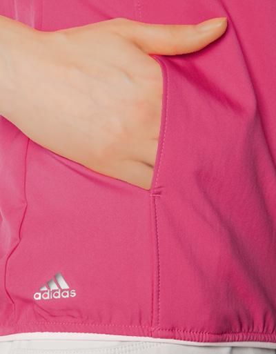 Adidas Golf Jacke In Sportivem Design