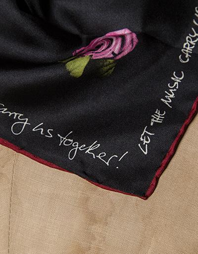 CODELLO Seidentuch Mit Blumenherz