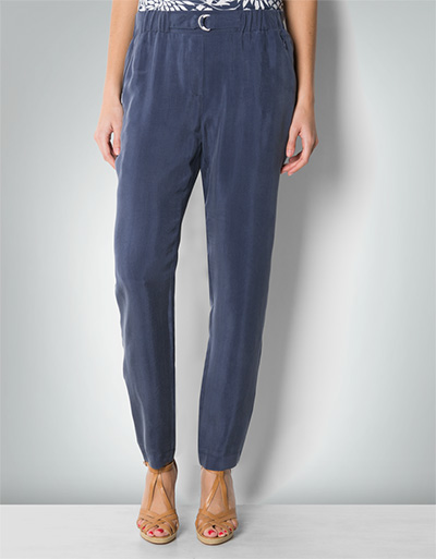 Laurèl Hose im seidigem Glanz