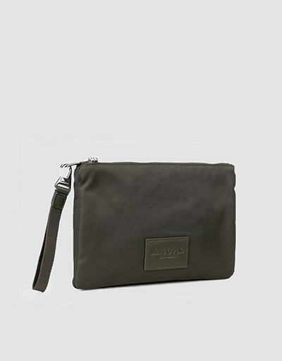 Marc O'Polo Crossbody Bag aus recycelter Qualität