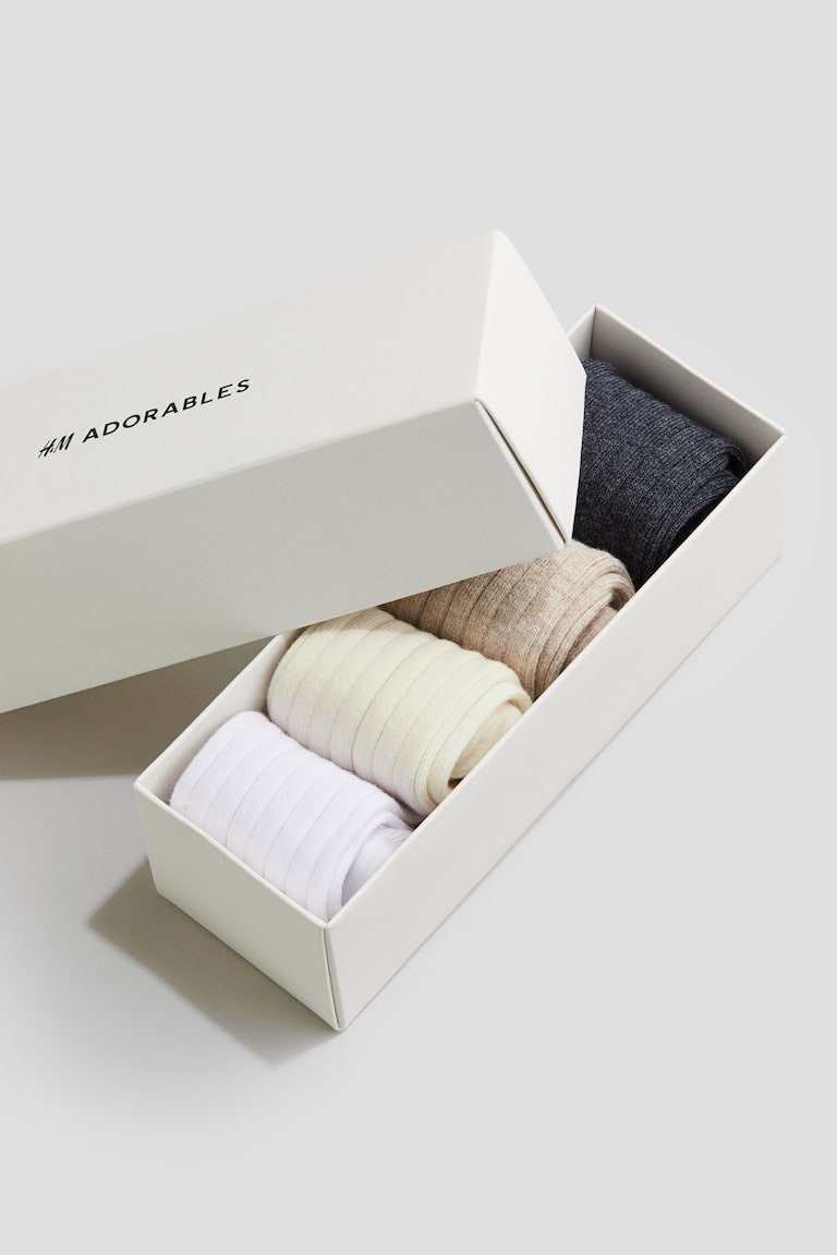 H&M 4er-Pack Gerippte Socken