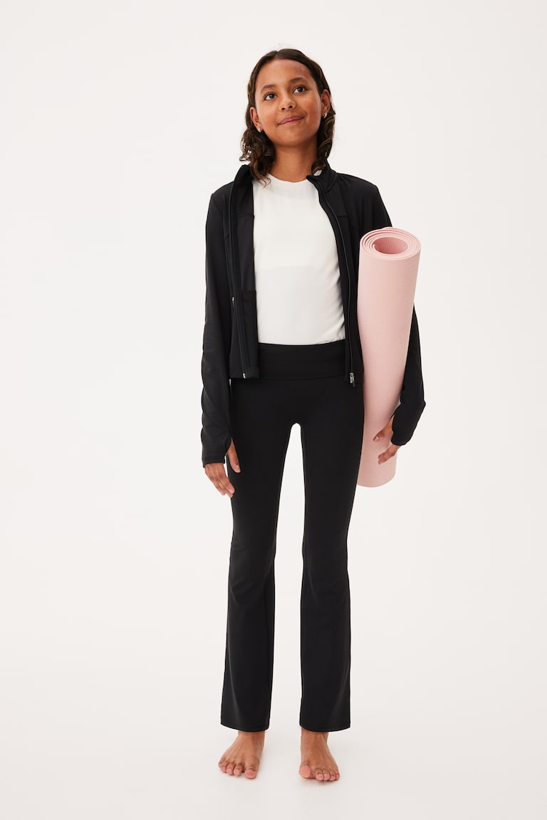 H&M Ausgestellte Sportleggings mit SoftMove™