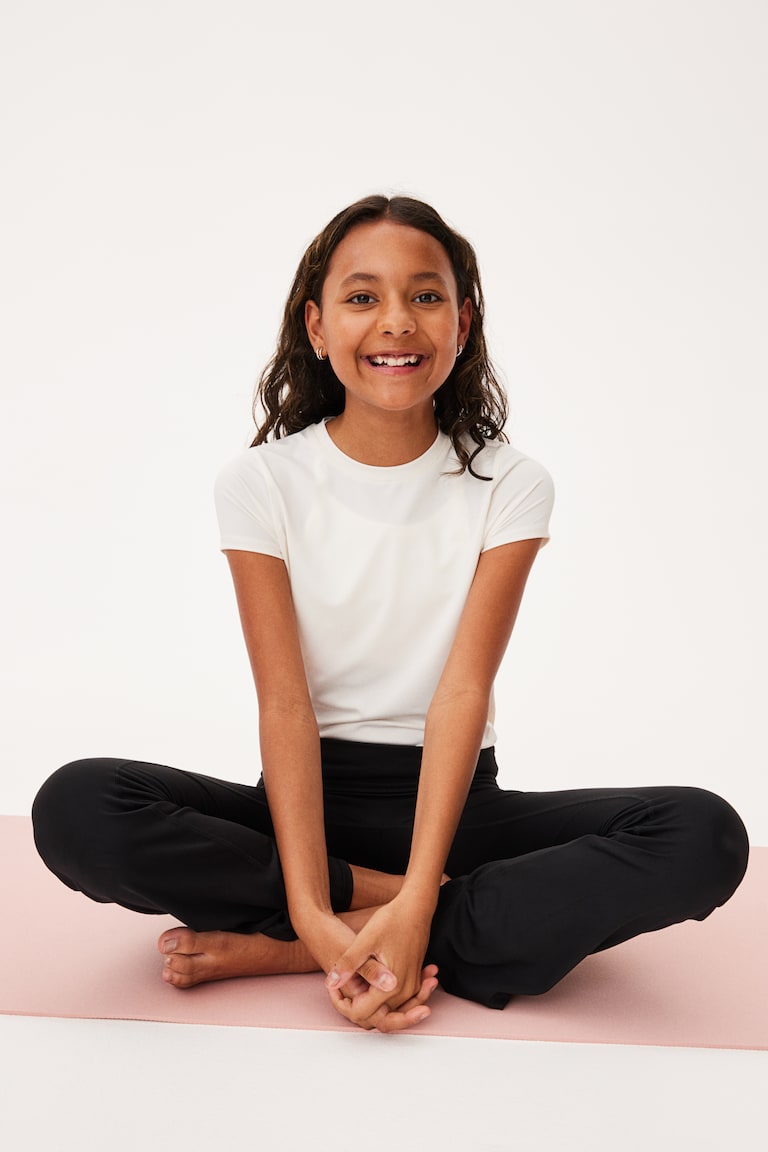 H&M Ausgestellte Sportleggings Mit SoftMove™