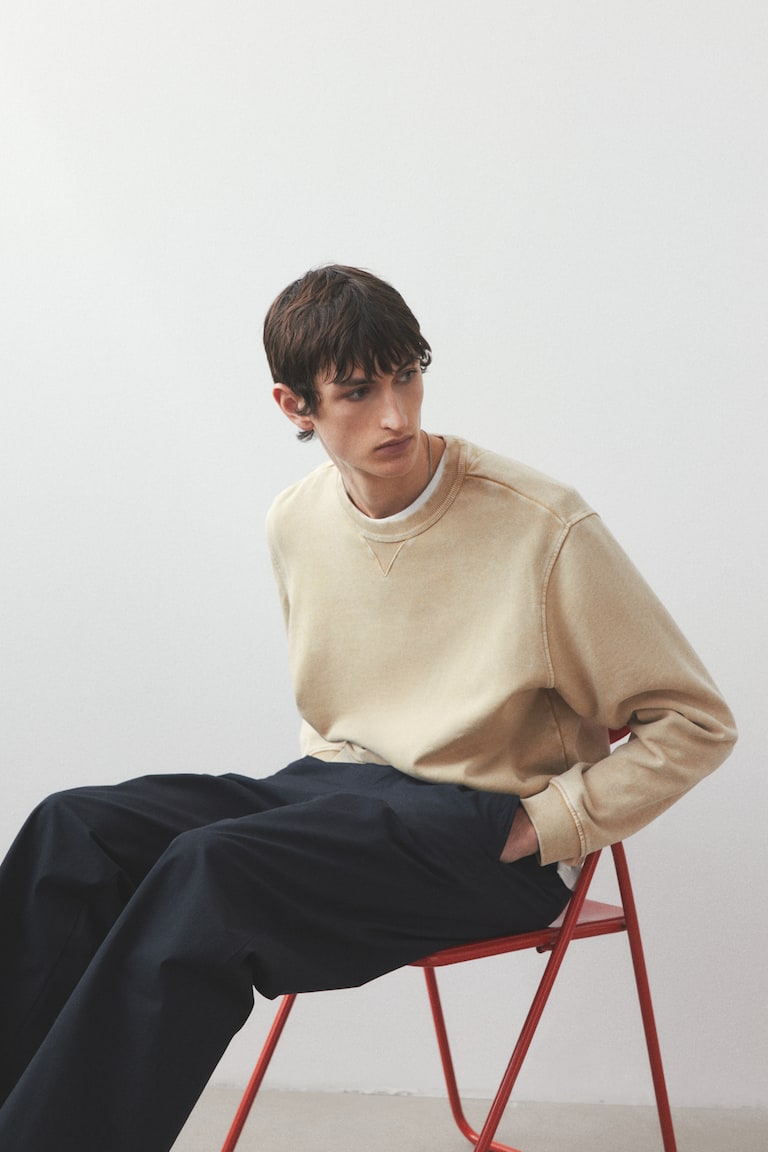 H&M Ausgewaschenes Sweatshirt In Regular Fit