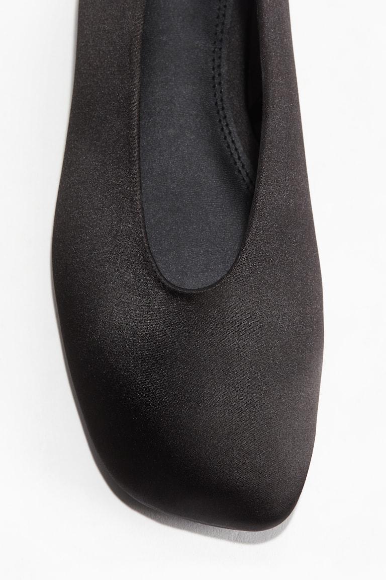 H&M Ballerinas Aus Satin