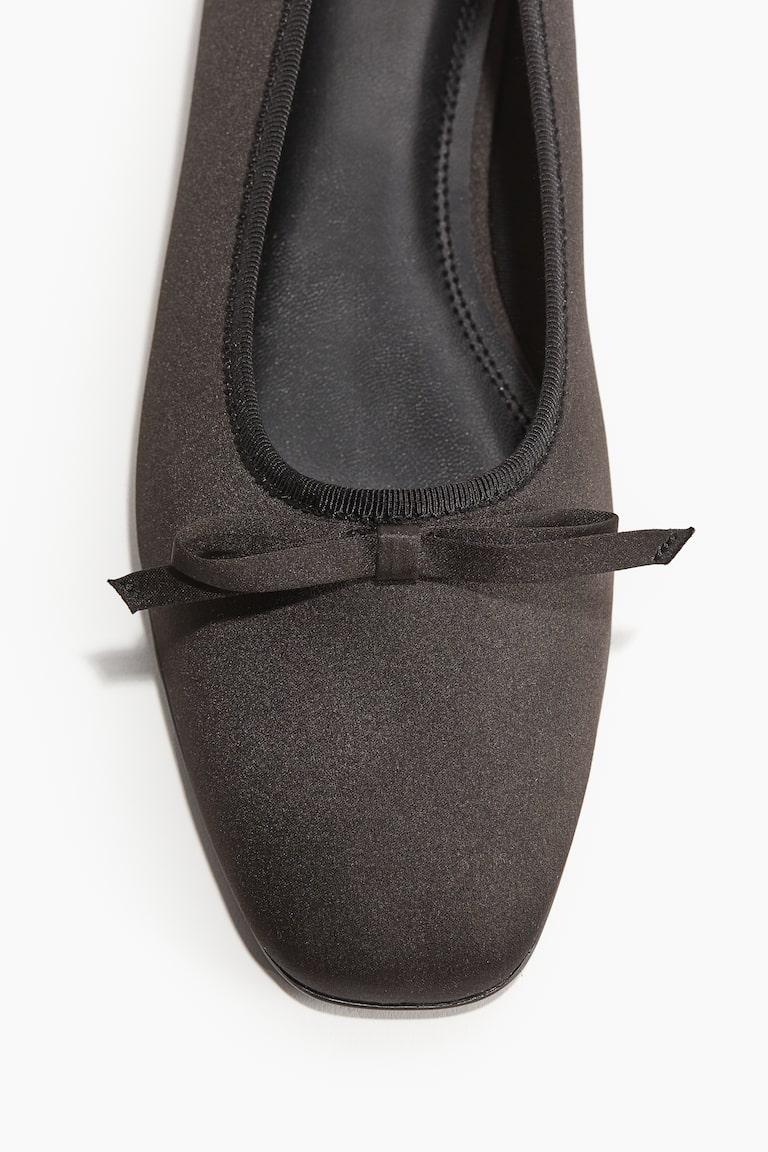 H&M Ballerinas Mit Schleife