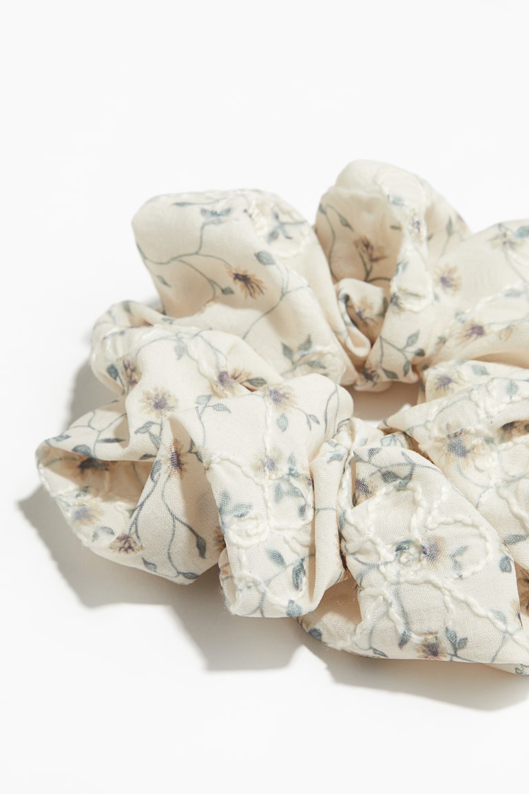H&M Besticktes Scrunchie