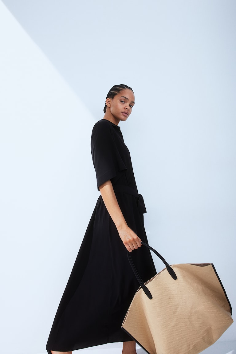 H&M Blusenkleid Mit Bindegürtel