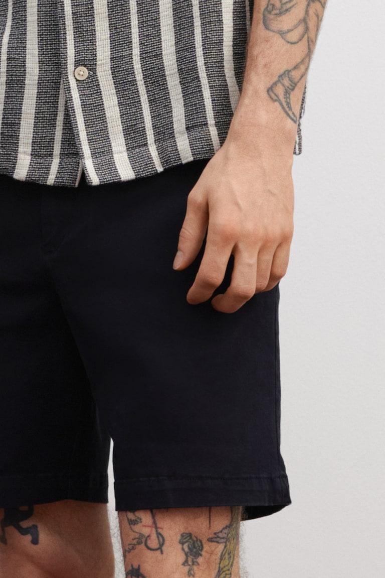 H&M Chinoshorts In Regular Fit