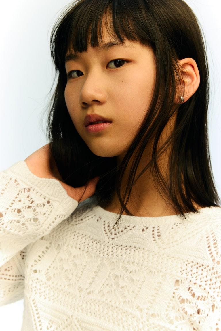 H&M Cropped Shirt In Pointellestrick