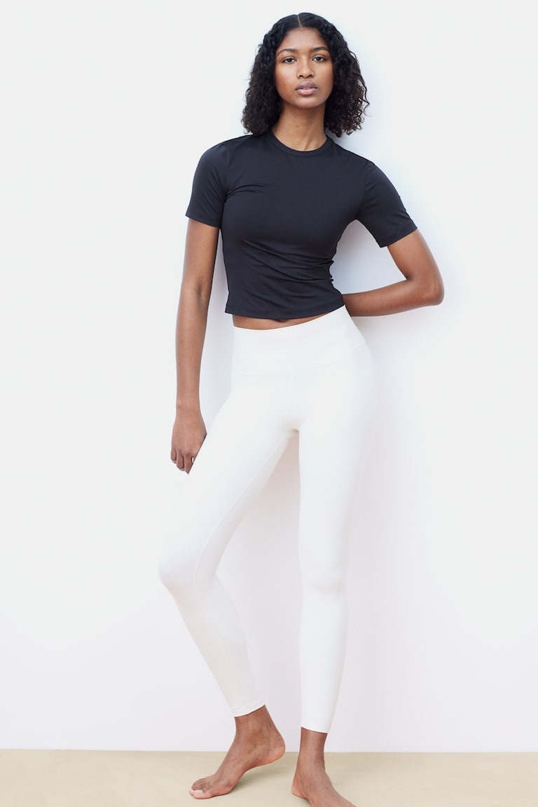 H&M Cropped Sportshirt Mit DryMove™