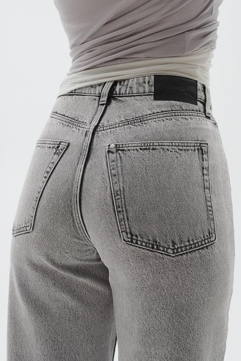 H&M Curvy Fit Wide Ultra High Jeans