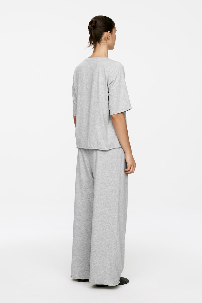 H&M Elegant Fallendes T-Shirt Aus Baumwolle