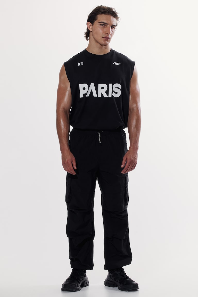 H&M Fallschirmhose im Cargostil in Loose Fit