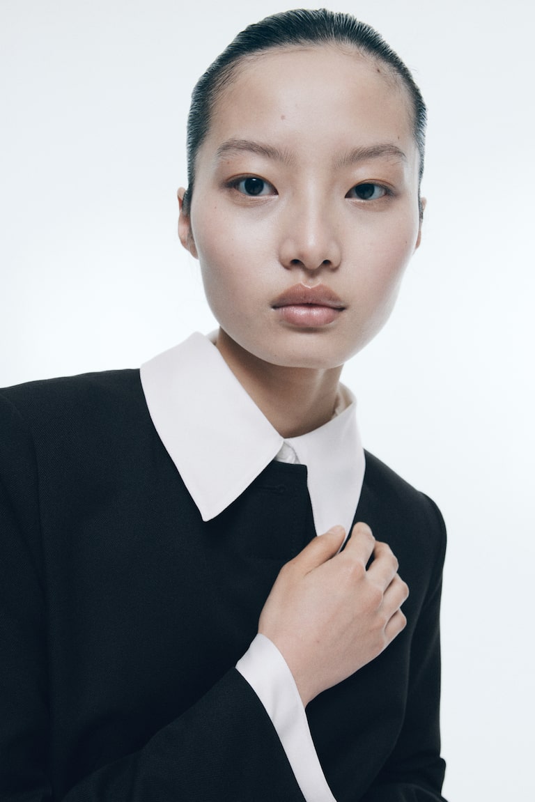 H&M Figurbetonte Jacke