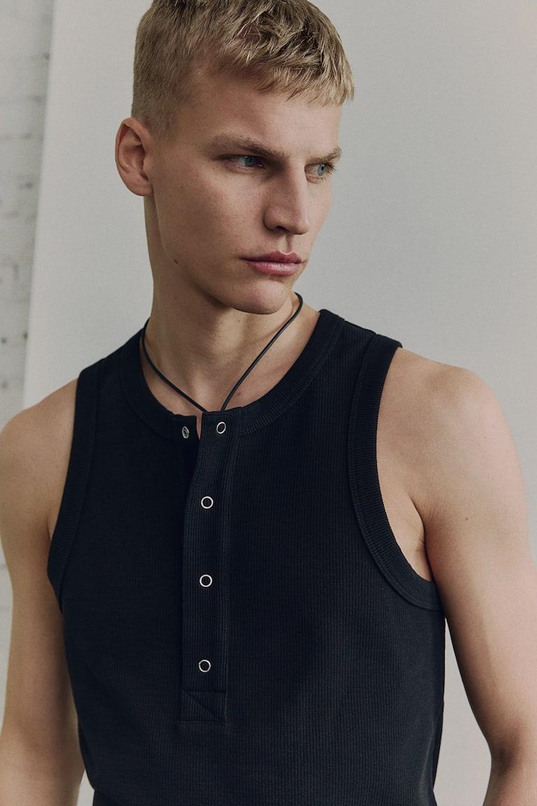 H&M Gerippte Henley-Weste