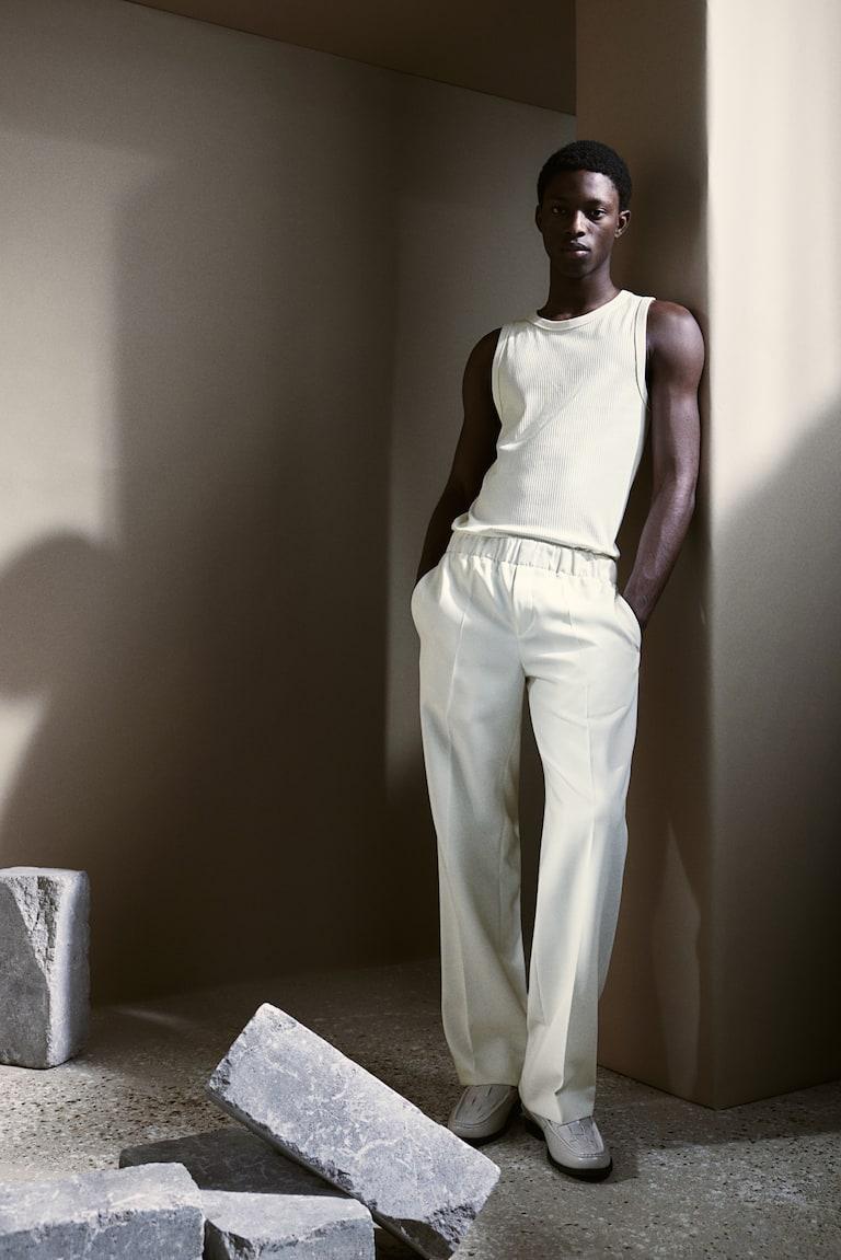 H&M Geripptes Tanktop in Slim Fit