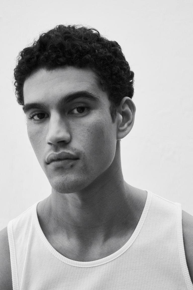 H&M Geripptes Tanktop In Slim Fit