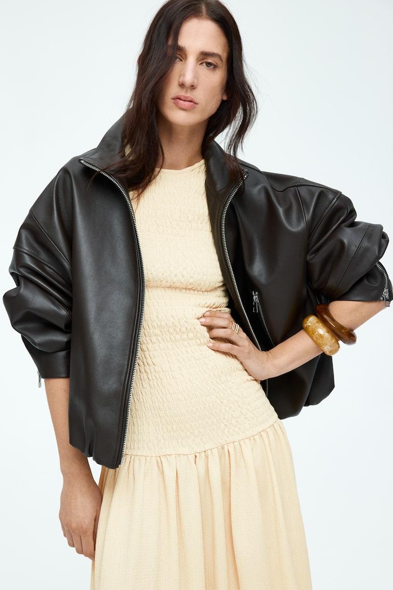 H&M Gesmoktes Jerseykleid