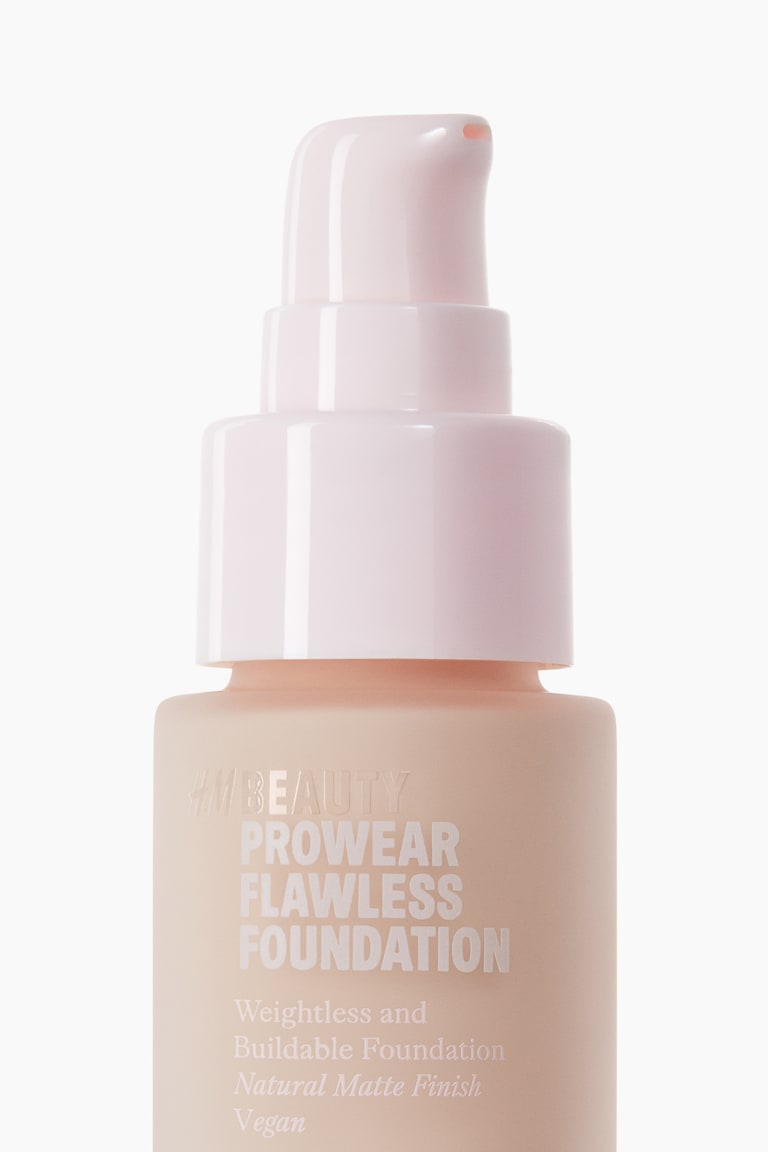 H&M Hautperfektionierende Foundation