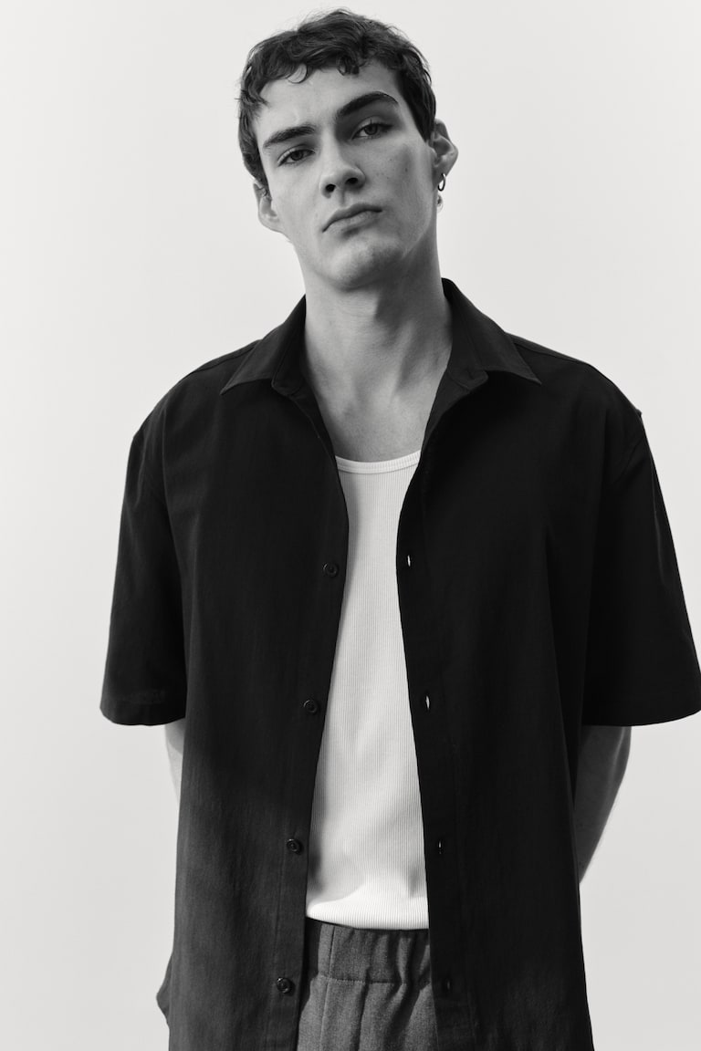 H&M Hemd mit Struktur in Regular Fit