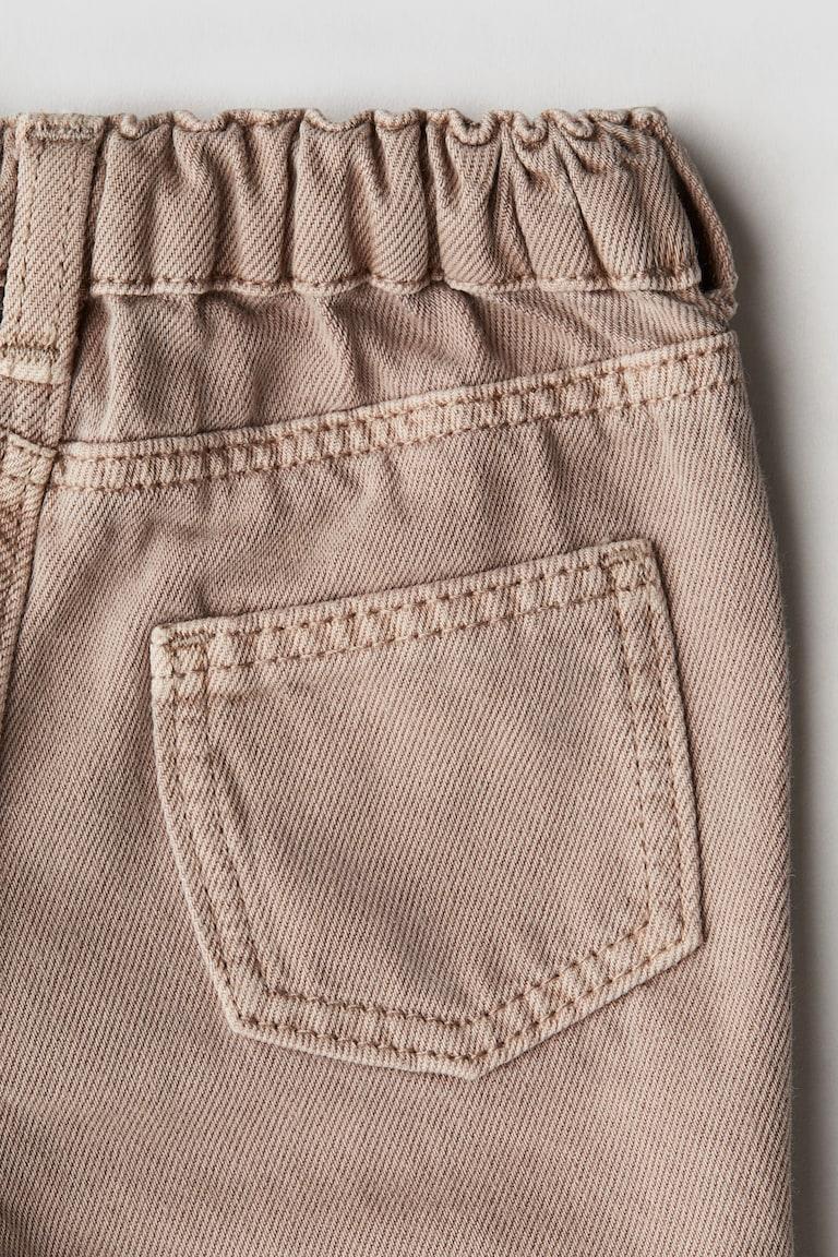 H&M Jeans Mit Stickereien