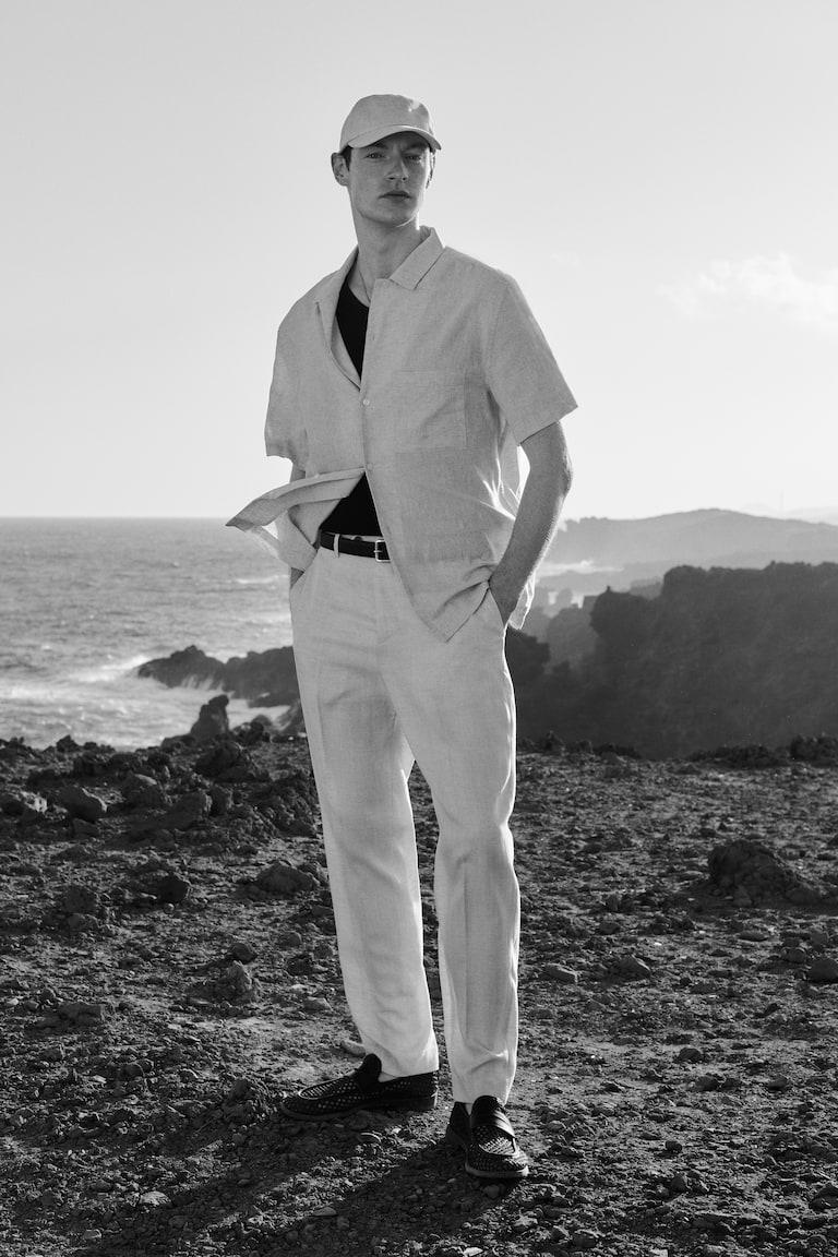 H&M Kurzarmhemd Aus Leinenmix In Regular Fit