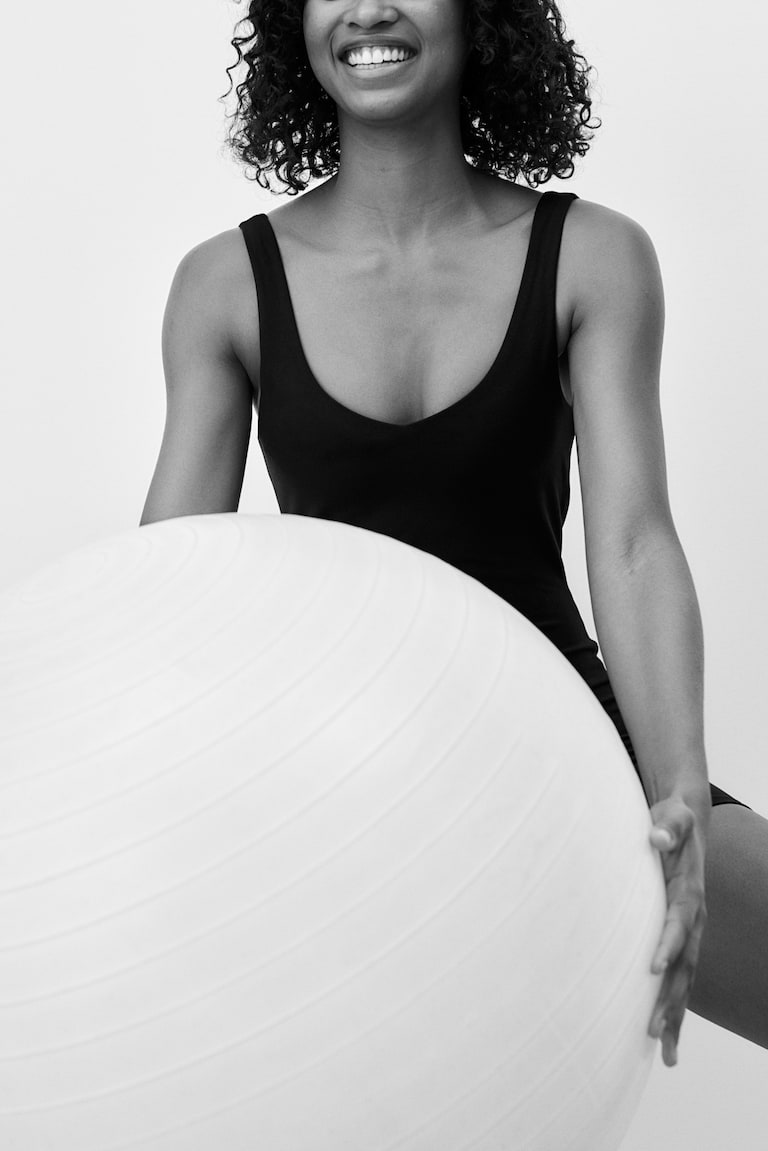 H&M Kurzer Sport-Jumpsuit Mit SoftMove™