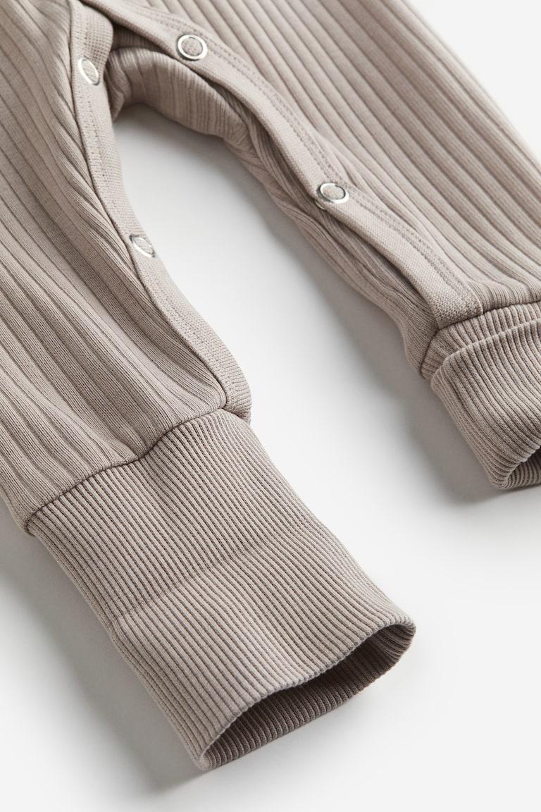 H&M Mitwachsender Strampler