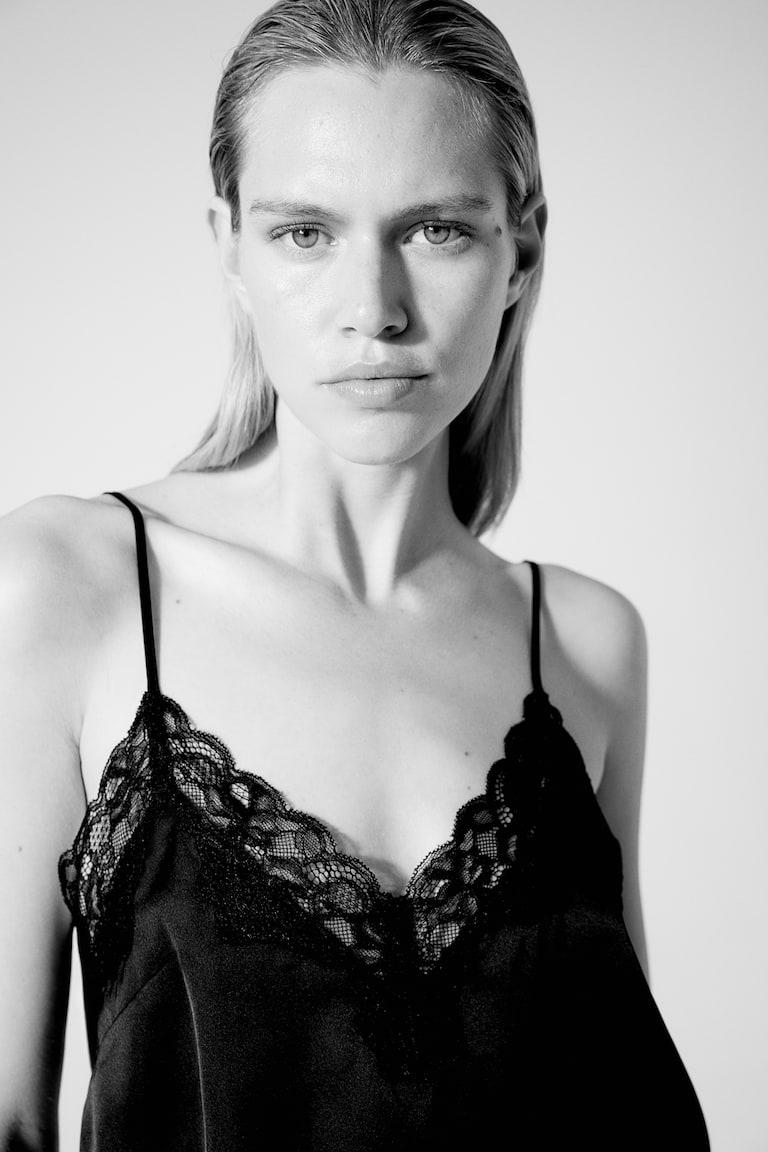 H&M Nachtwäsche Aus Satin Mit Spitzenbesatz