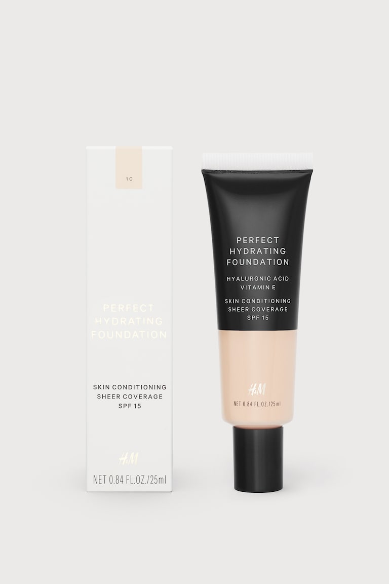 H&M Perfect Hydrating Foundation