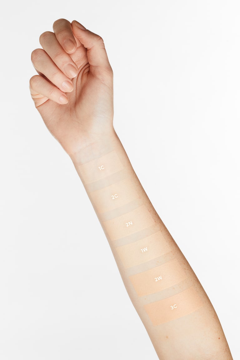 H&M Perfect Hydrating Foundation